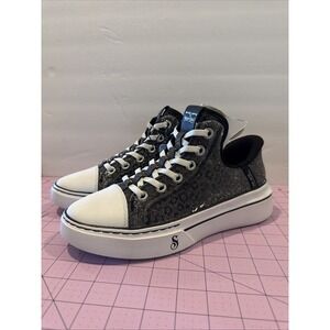 Skechers x Snoop Dogg Slip One-Disco Ocelot Women's Slip On Size 8.5